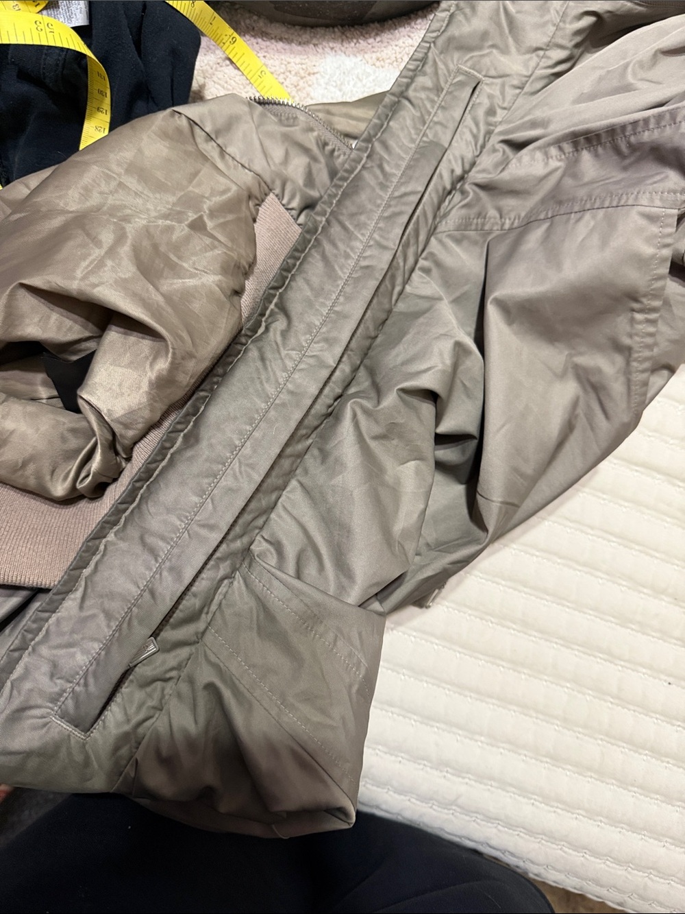Y-3 Yohji Yamamoto grey hooded bomber jacket - Picture 4 of 8